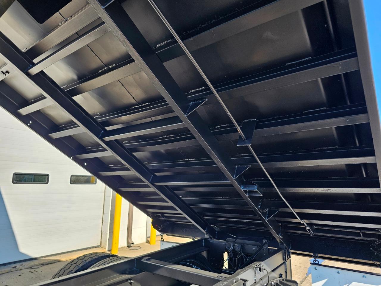 Ford Super Duty F-750  2013