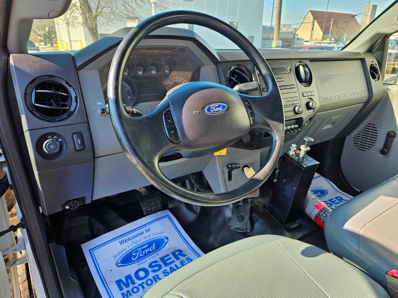 Ford Super Duty F-750  2013