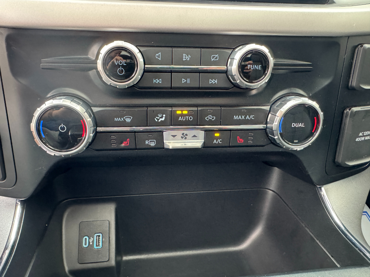 2023 Ford F-150 XLT photo 17