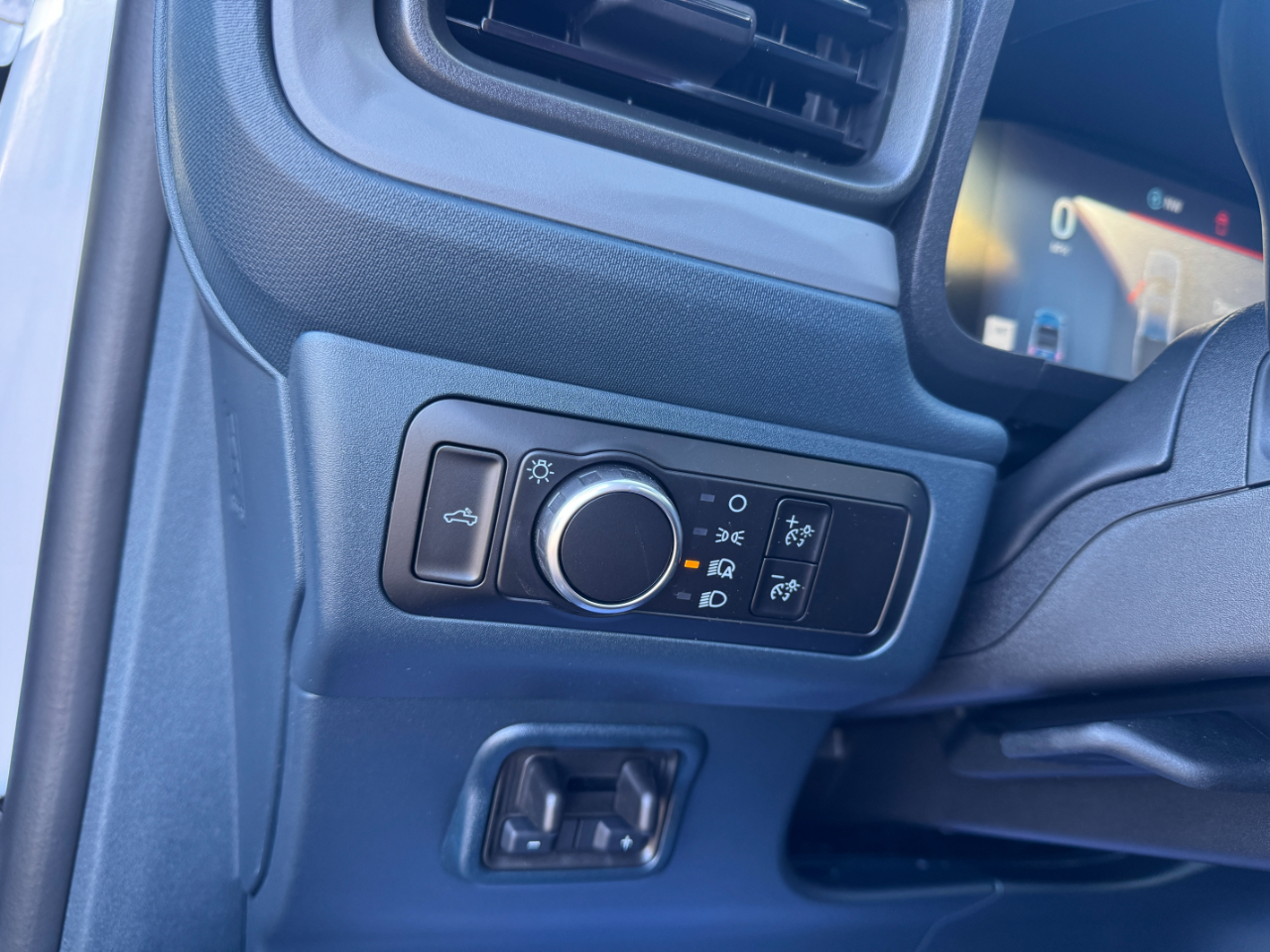 2025 Ford Maverick Lariat photo 10