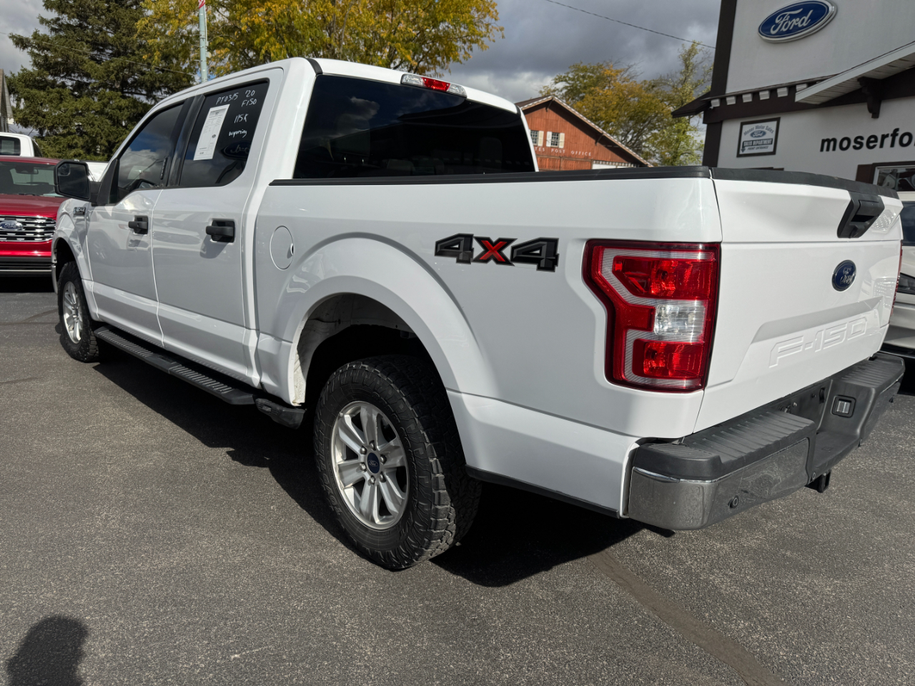 Ford F-150 XLT 4WD SuperCrew 5.5' Box 2020 Ford F-150 XLT 4WD SuperCrew 5.5' Box 2020