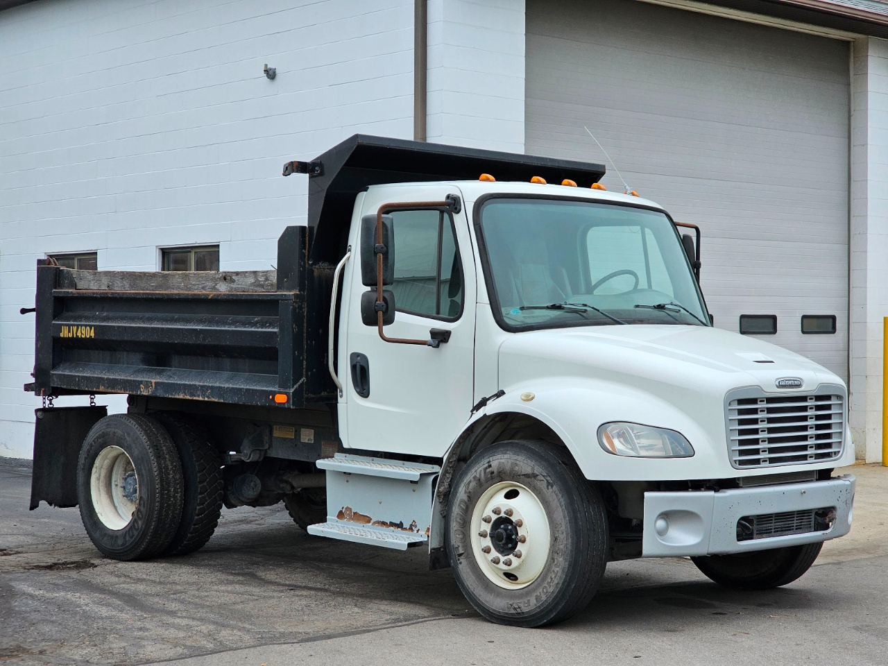 Freightliner M2 106 Medium Duty  2018 Freightliner M2 106 Medium Duty  2018