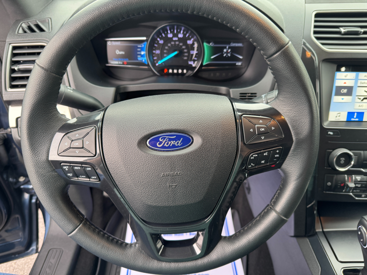 Ford Explorer  2018 Ford Explorer  2018