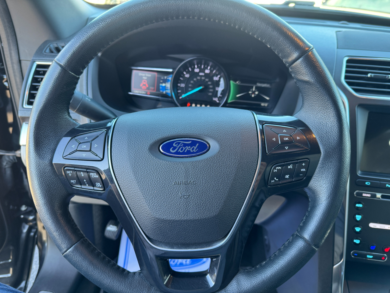 Ford Explorer  2018 Ford Explorer  2018