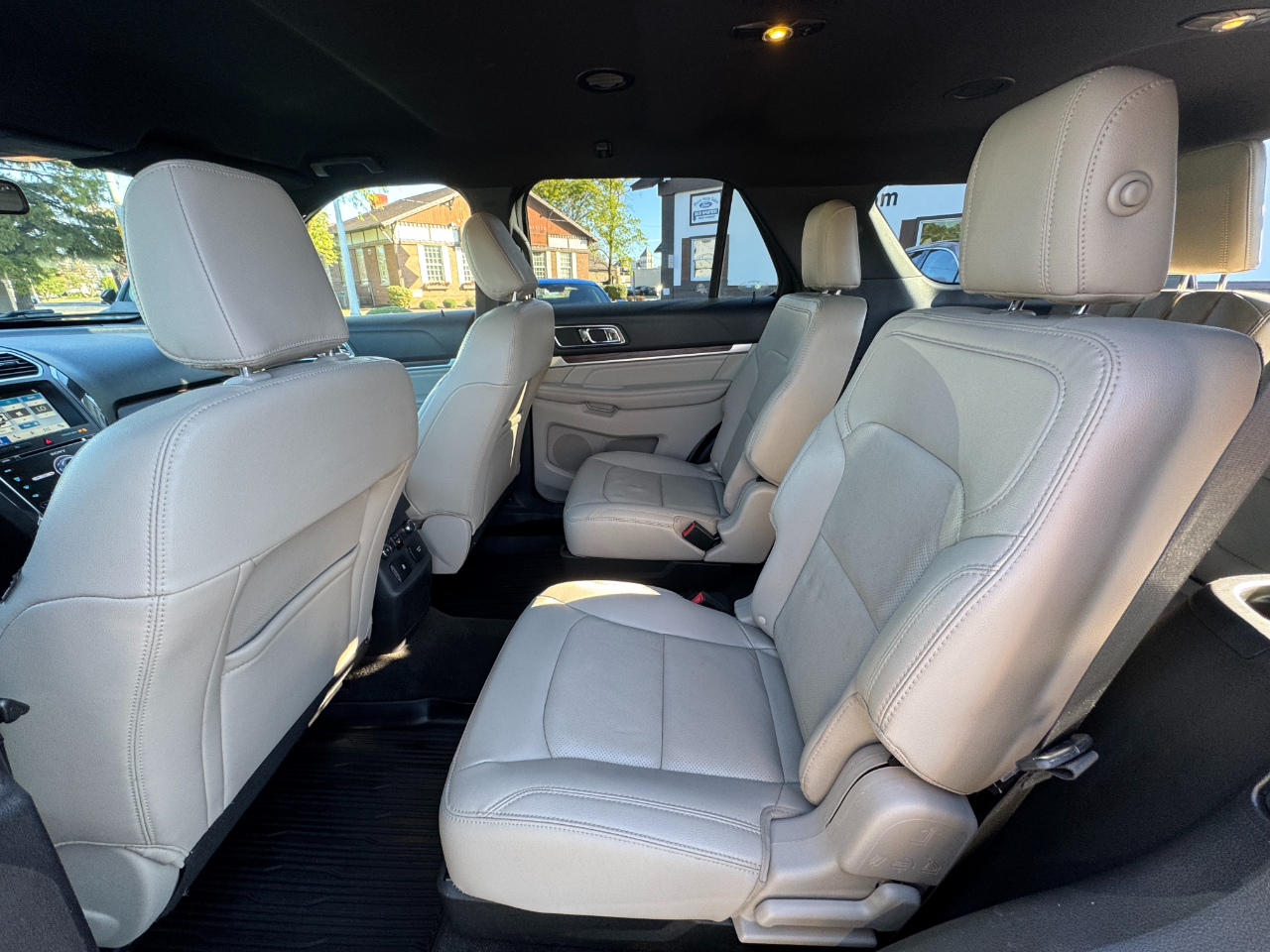 Ford Explorer  2018 Ford Explorer  2018