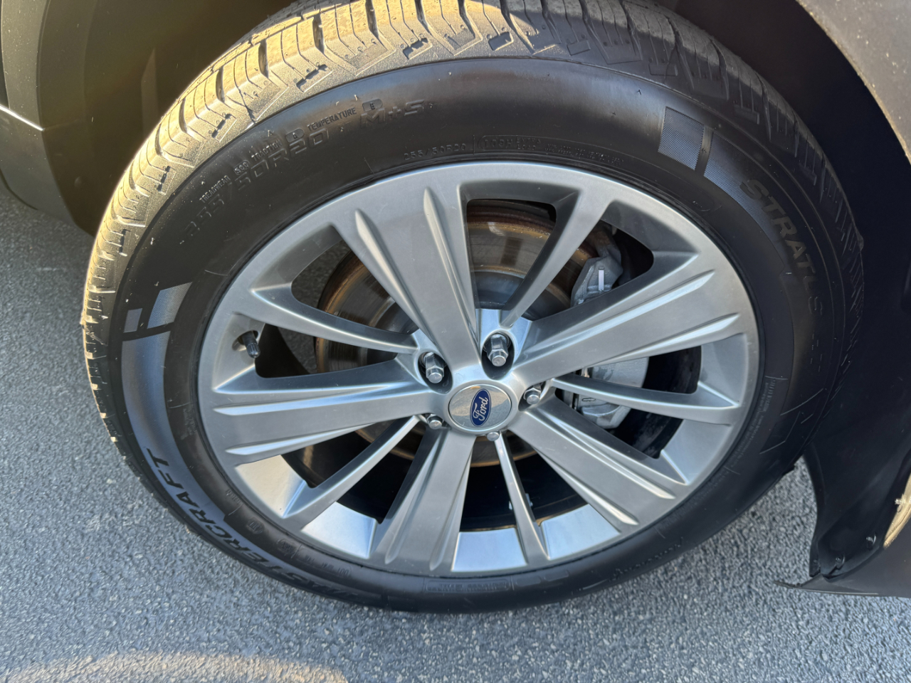 Ford Explorer  2018 Ford Explorer  2018
