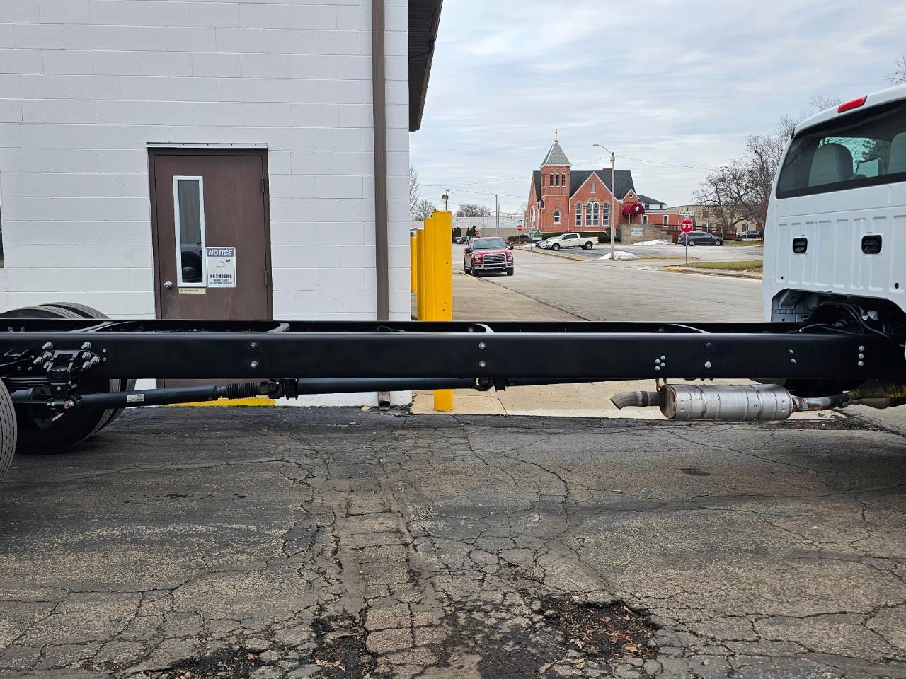 Ford Super Duty F-650  2023