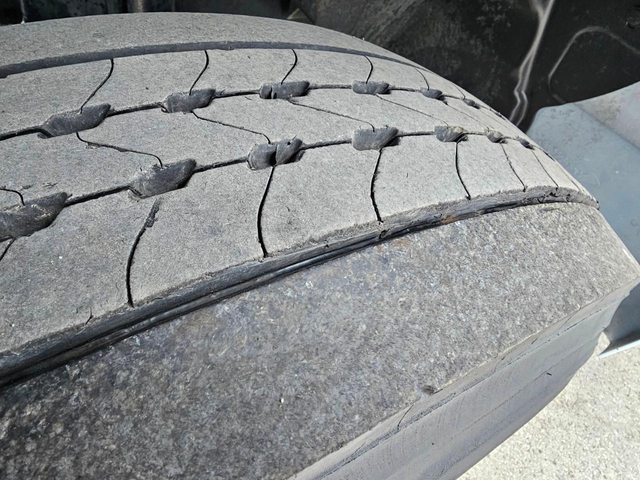 Ford Super Duty F-650  2023