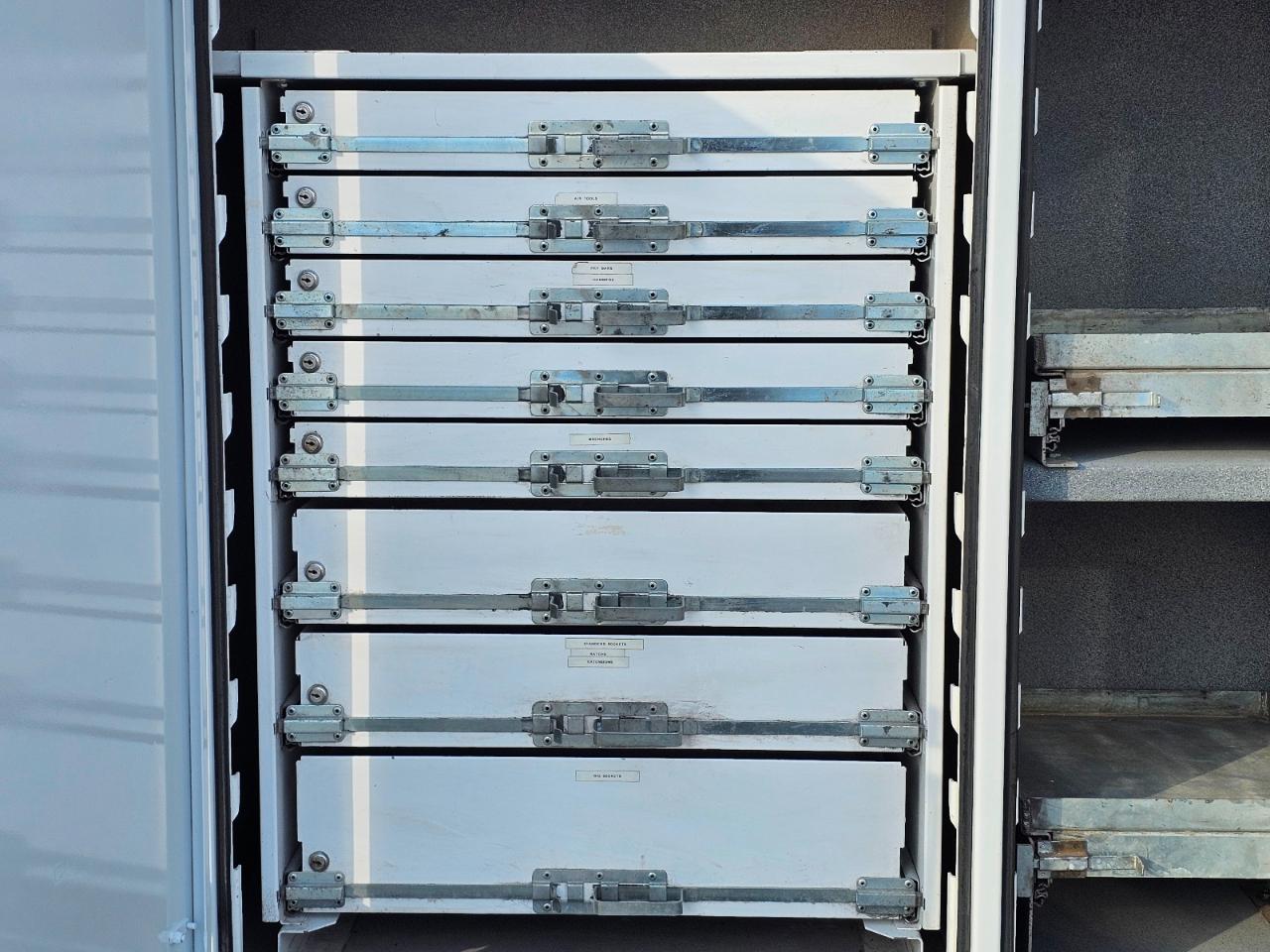 Ford Super Duty F-550 DRW  2016