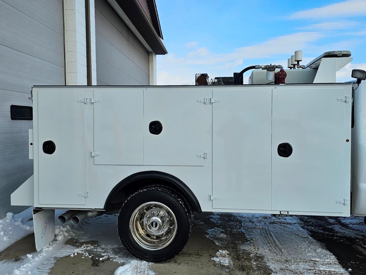 Ford Super Duty F-550 DRW  2016