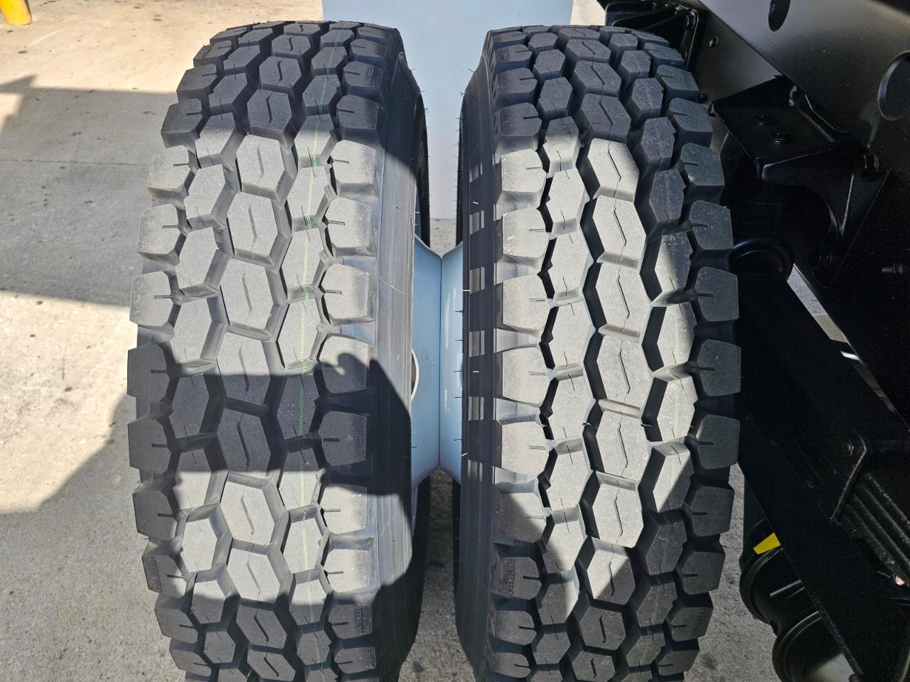 Ford Super Duty F-750  2015