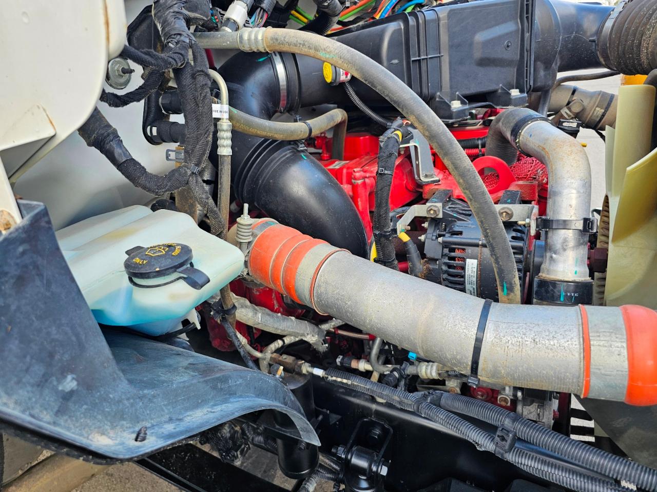 Ford Super Duty F-750  2015