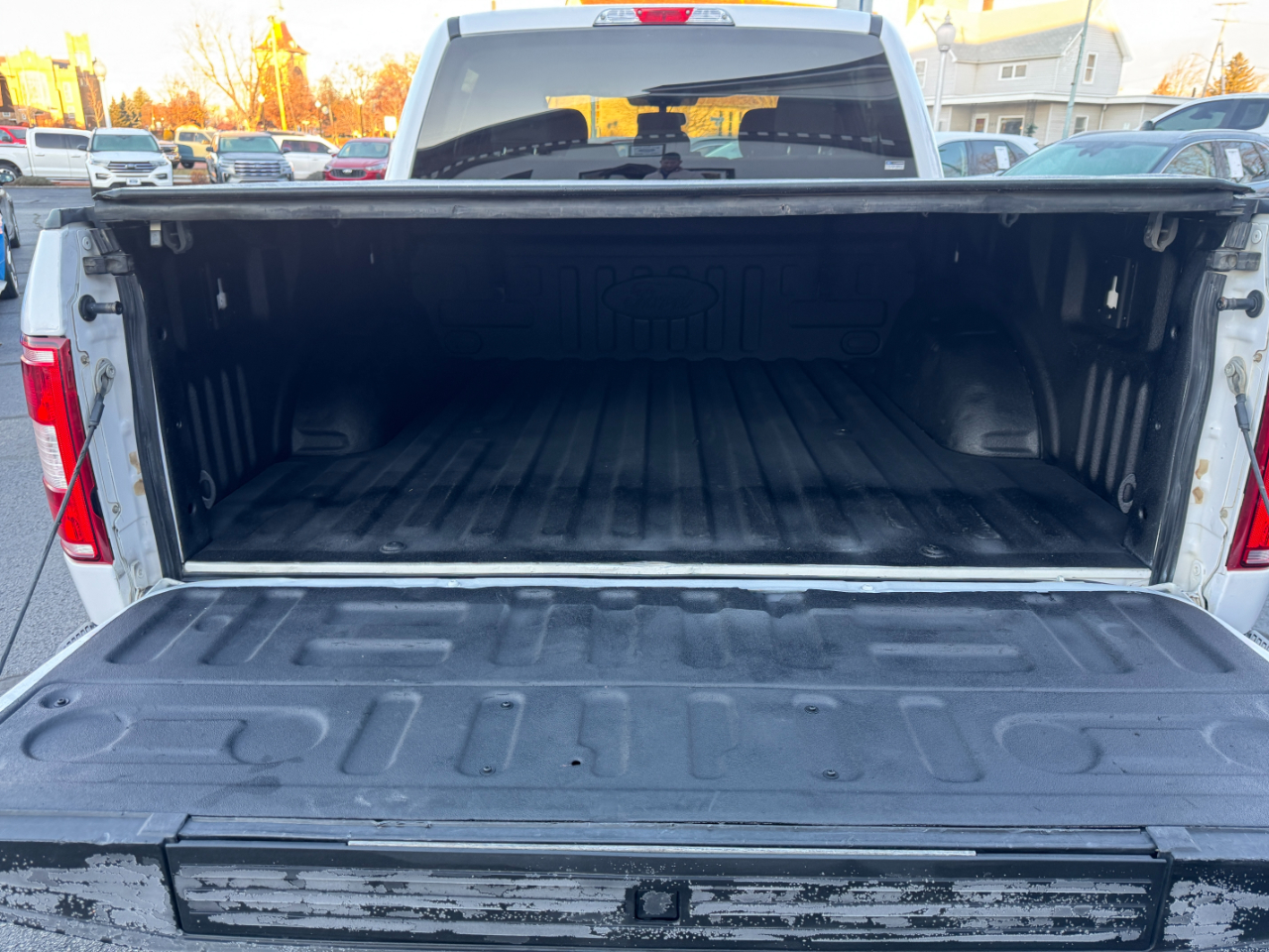 2020 Ford F-150 XL photo 4