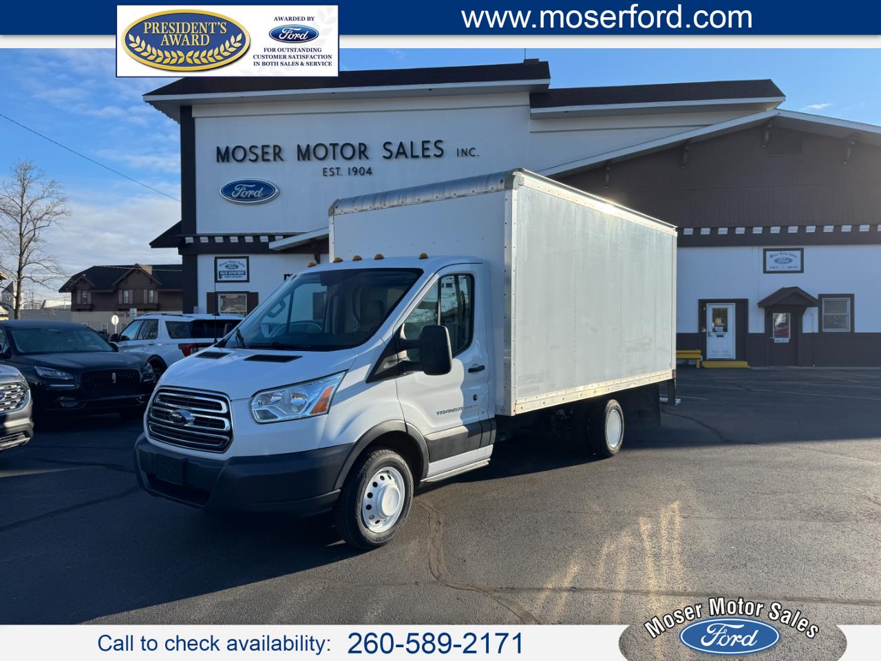 2017 Ford Transit 350 DRW w / 15' Box