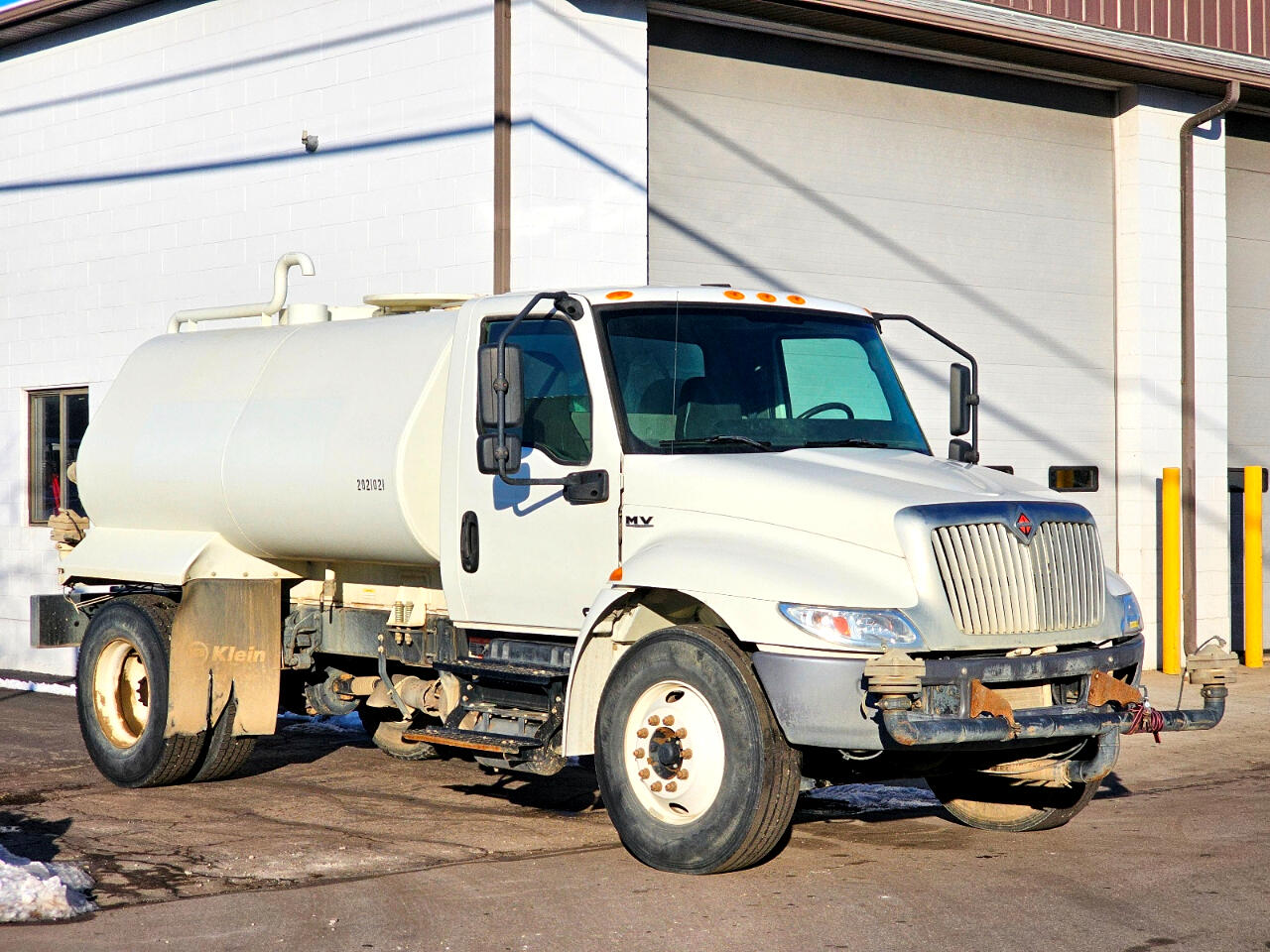 International MV607  2022