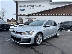 2017 Volkswagen Golf GTI 