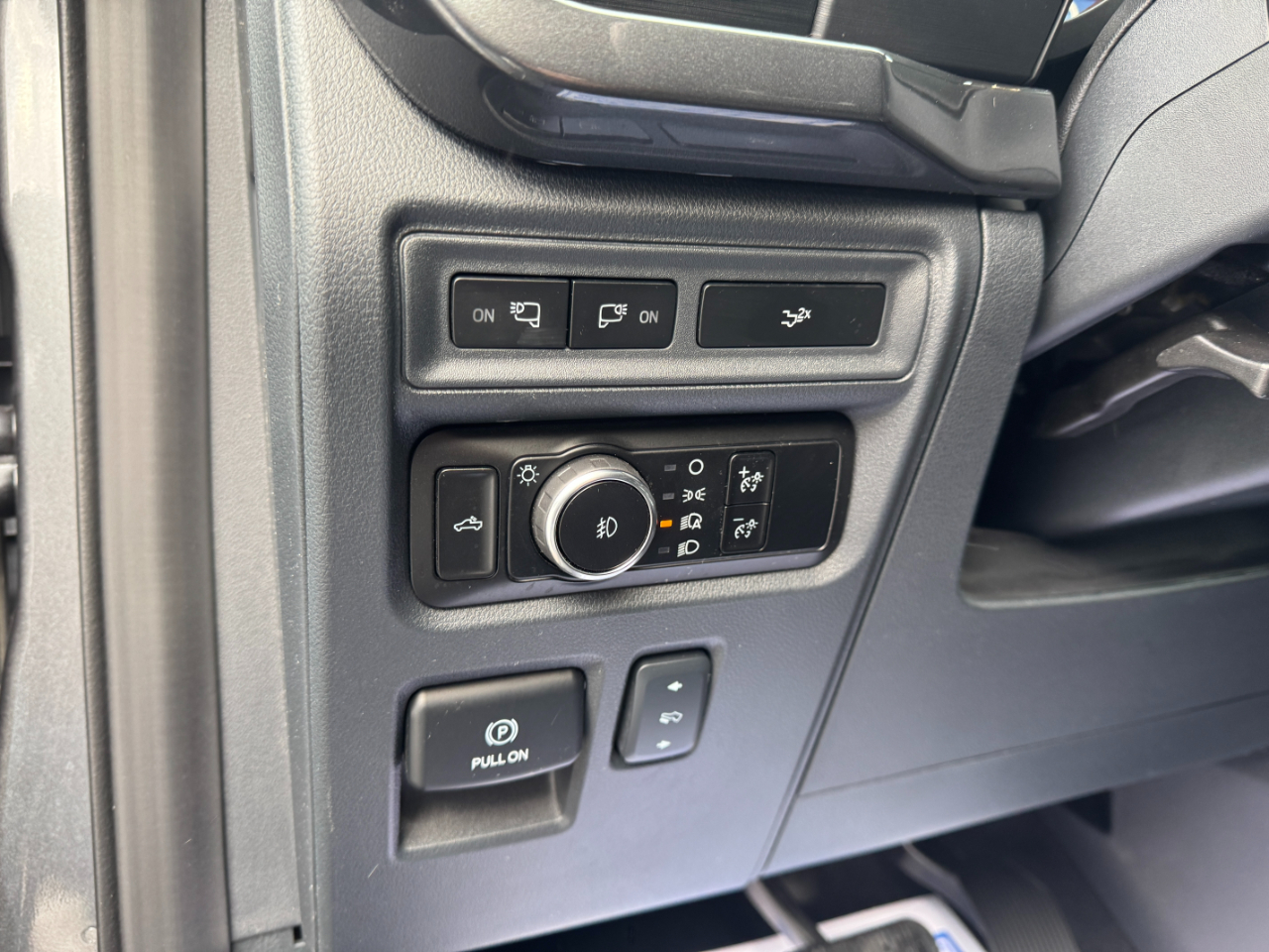 Ford F-150 XLT 6.5-ft. Bed 4WD 2023