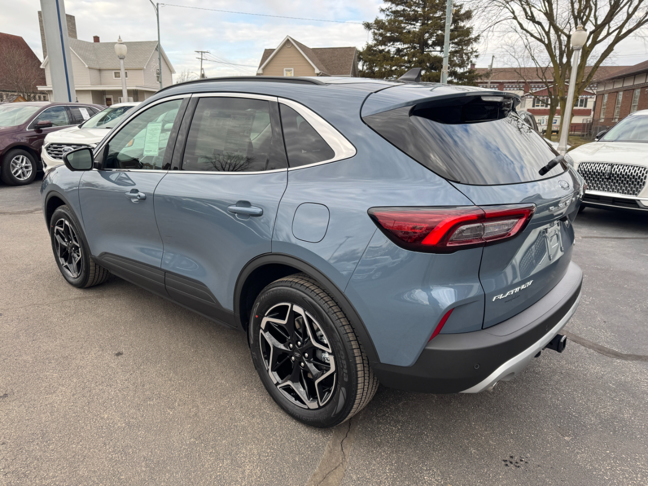 Ford Escape Platinum AWD 2026