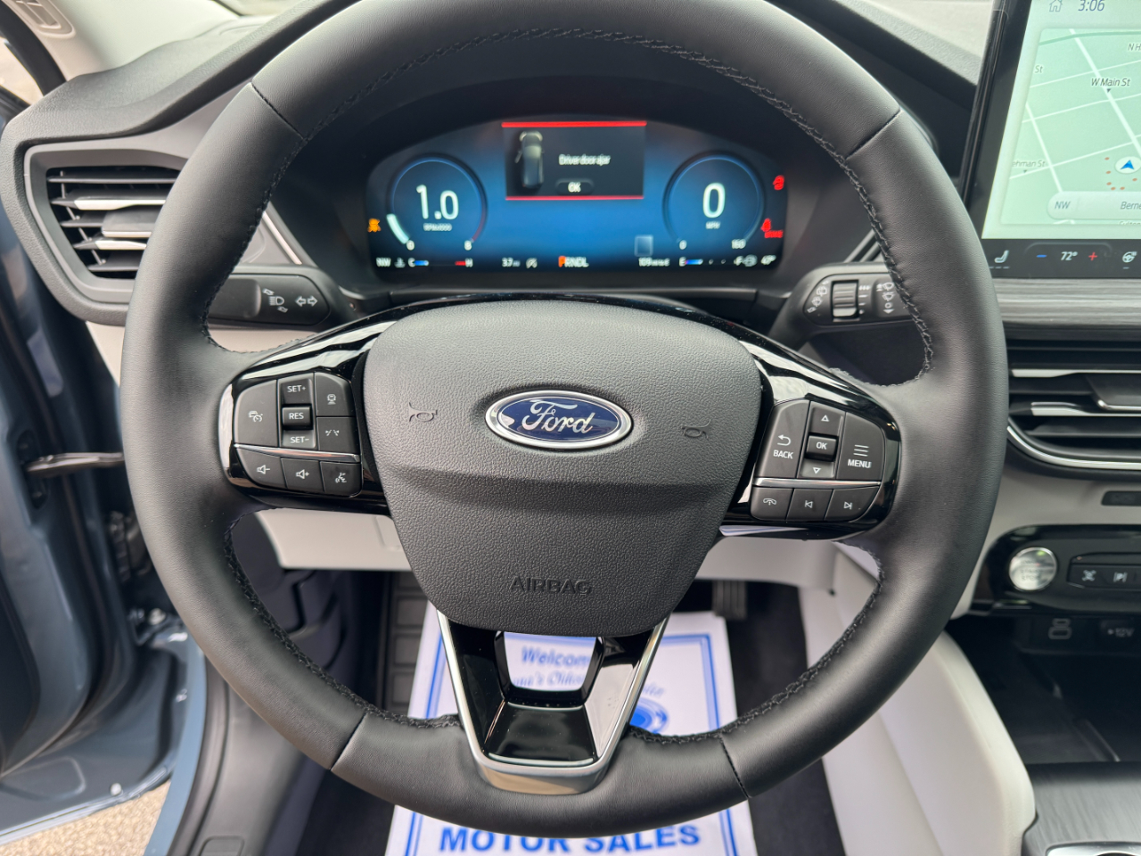 Ford Escape Platinum AWD 2026