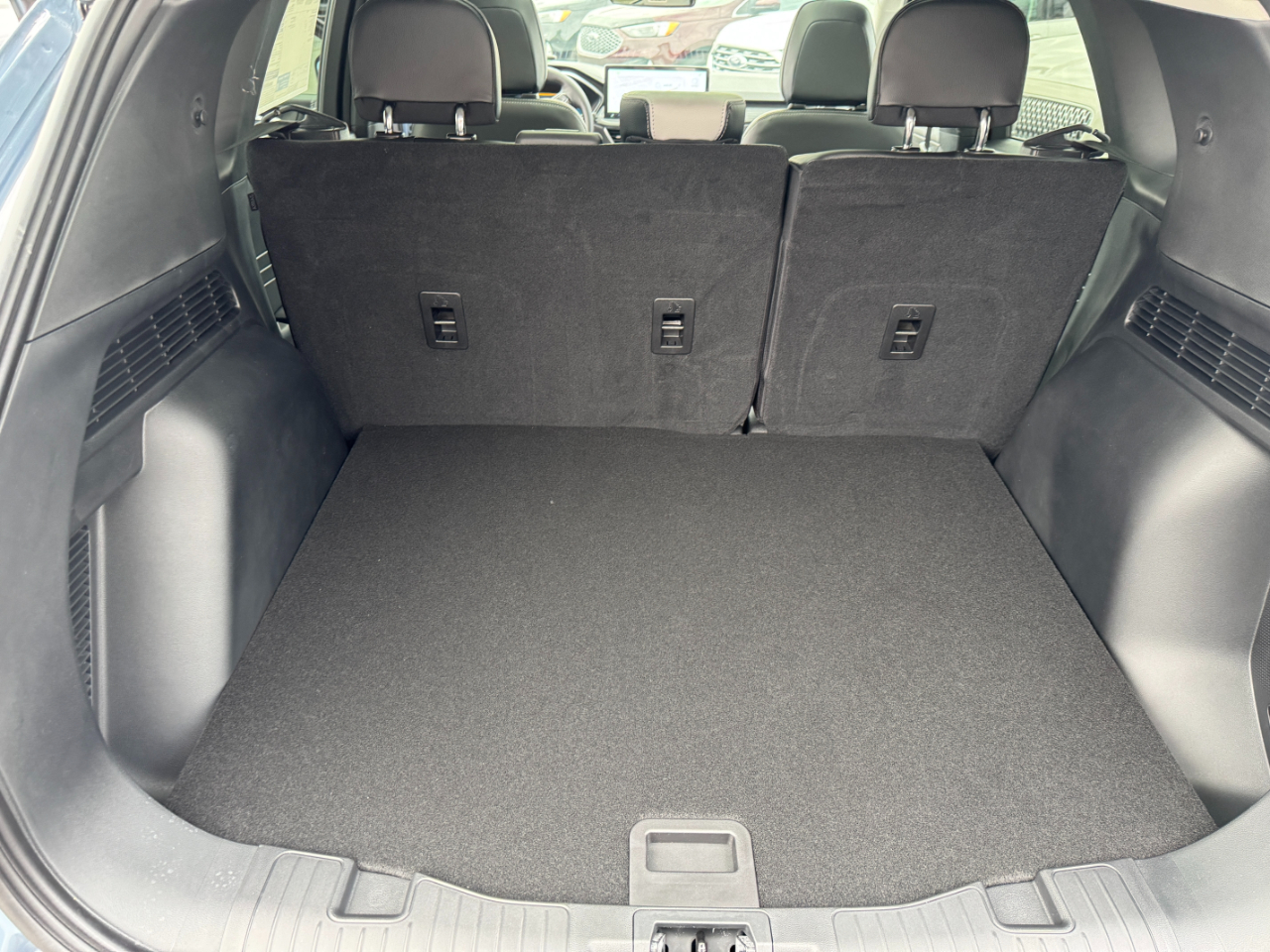 Ford Escape Platinum AWD 2026