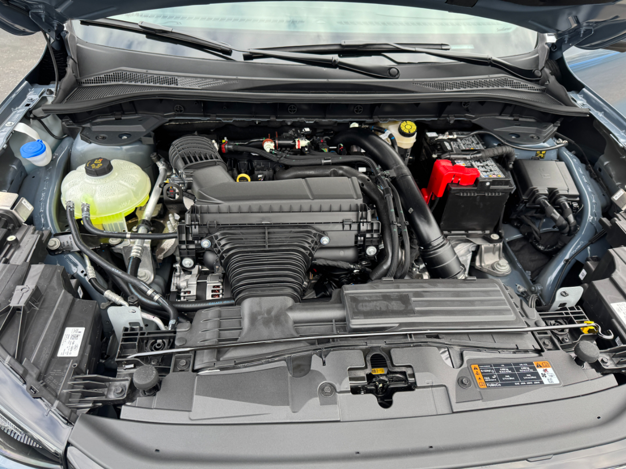 Ford Escape Platinum AWD 2026