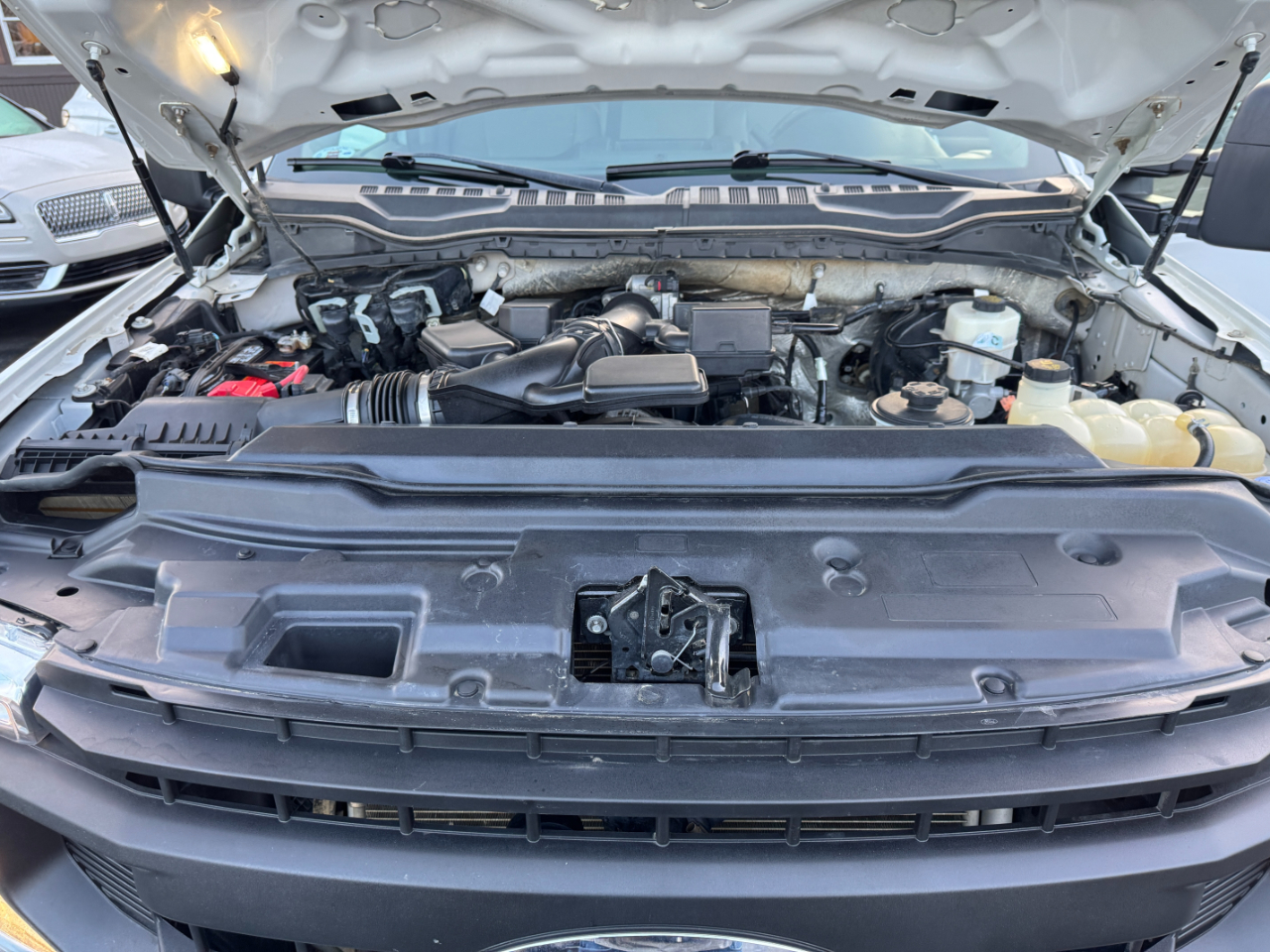 Ford Super Duty F-250 SRW XL 4WD Crew Cab 6.75' Box 2021