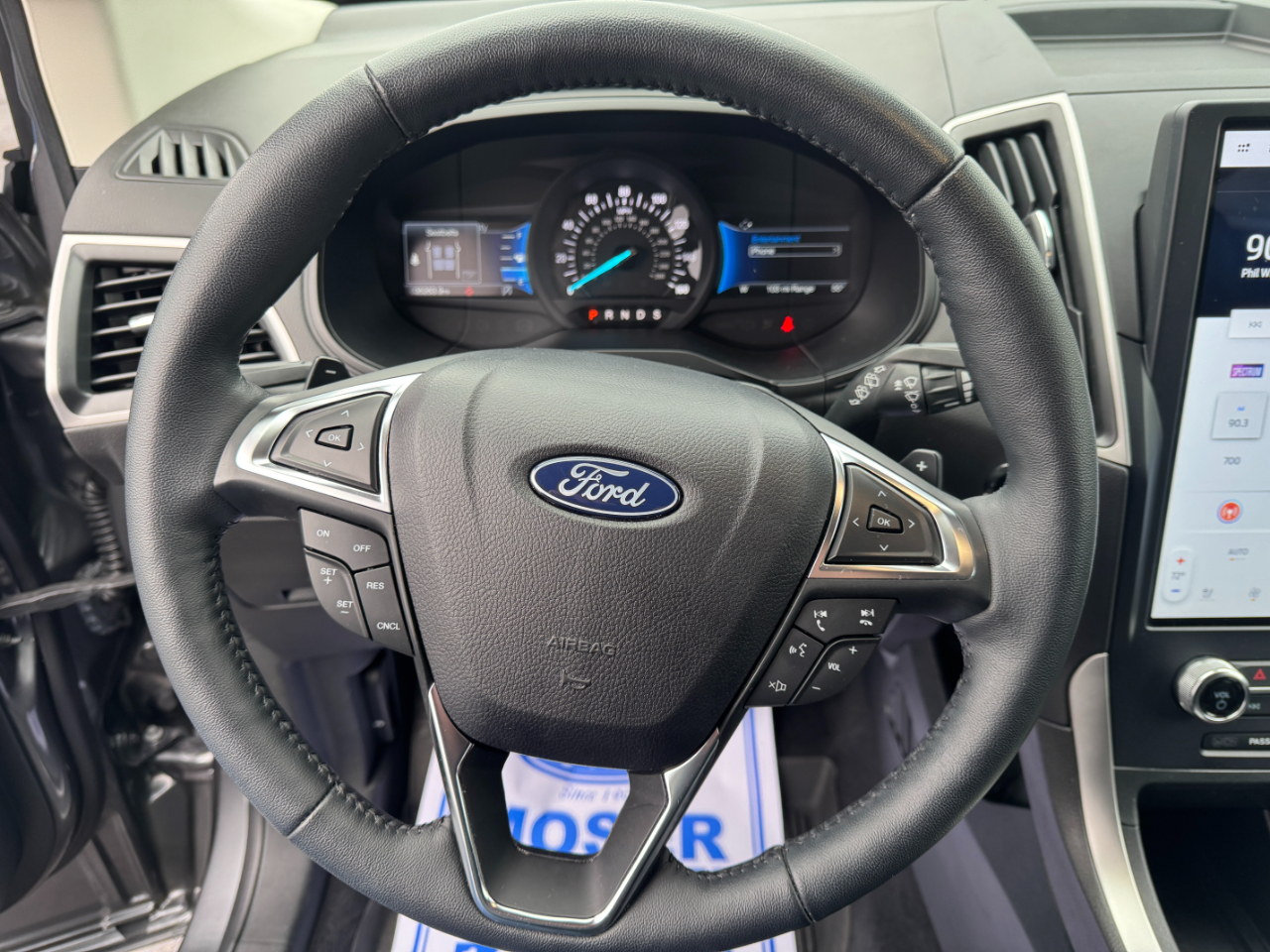 Ford Edge SEL AWD 2024