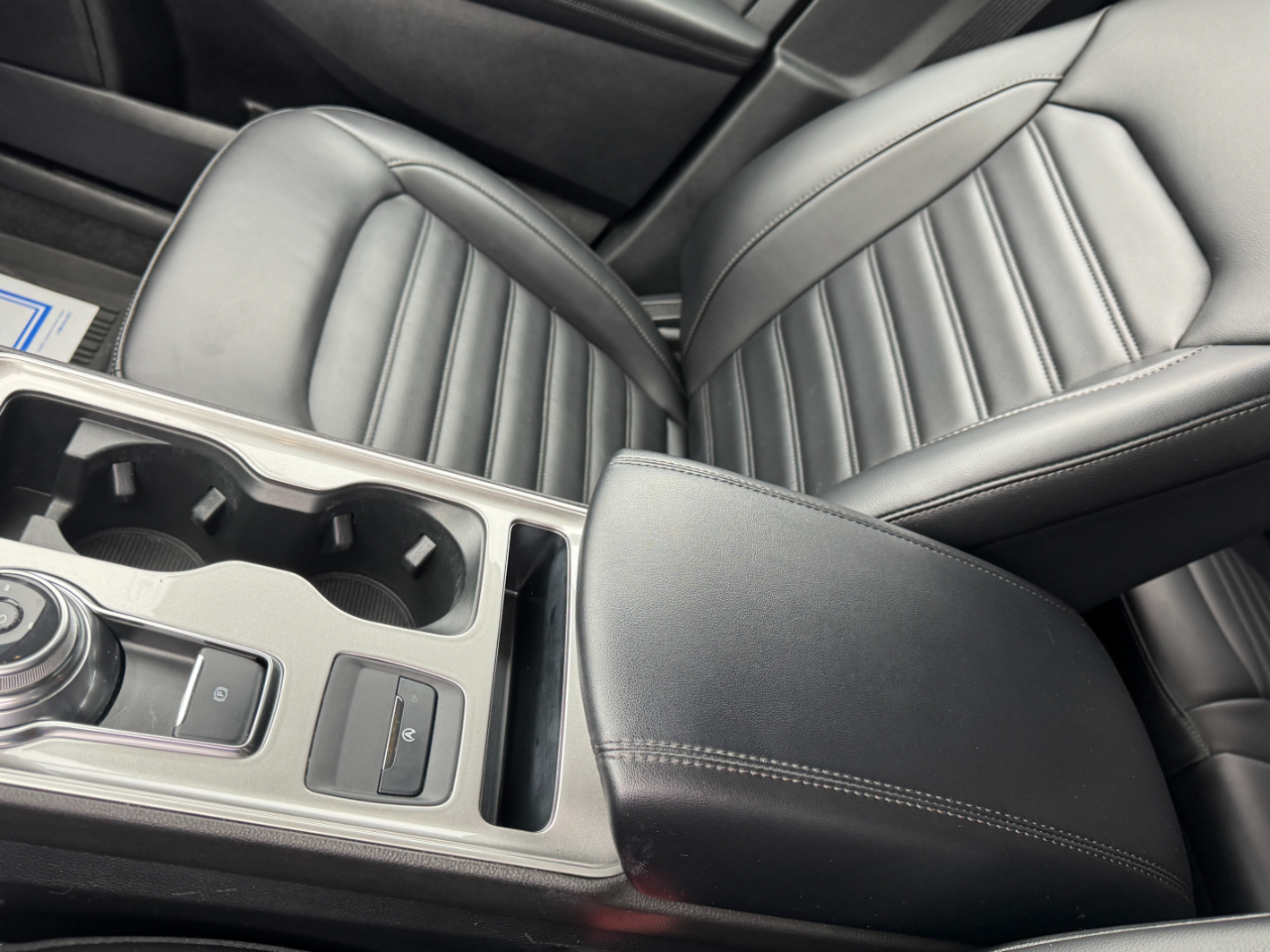 Ford Edge SEL AWD 2024