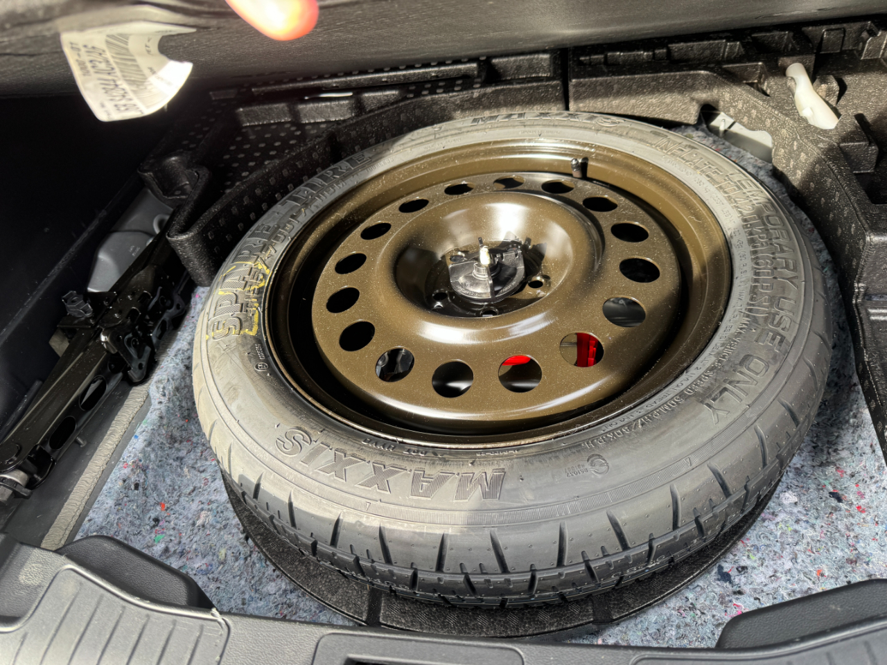 Ford Escape PHEV FWD 2025