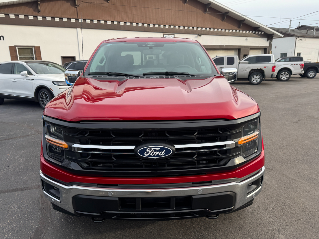 Ford F-150 XLT 4WD SuperCrew 6.5' Box 2024