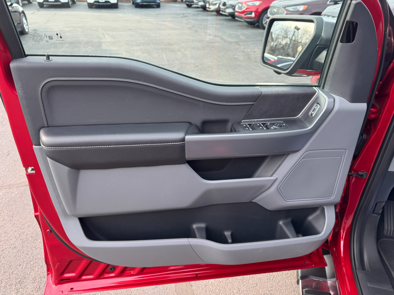 Ford F-150 XLT 4WD SuperCrew 6.5' Box 2024