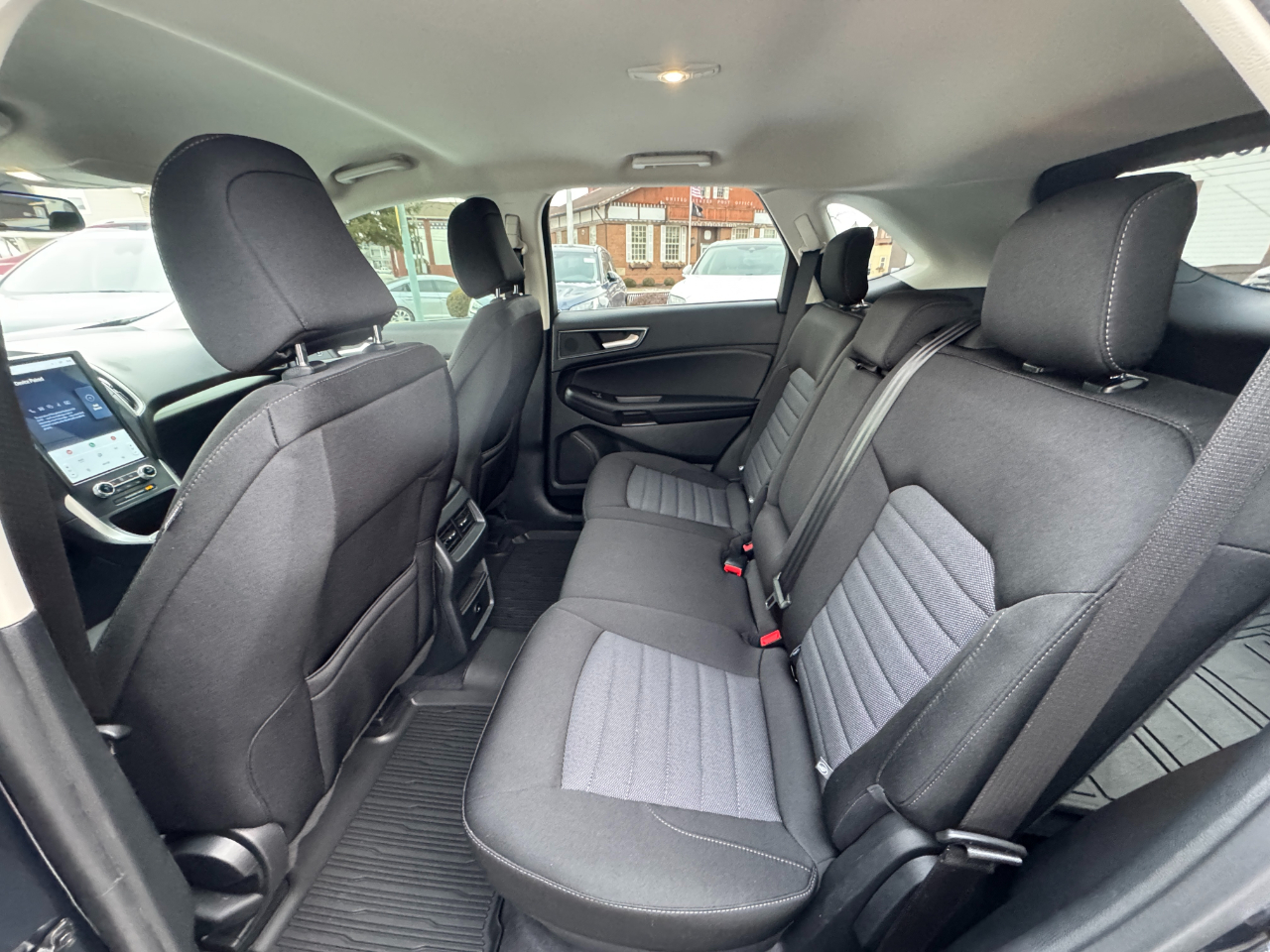 Ford Edge SE AWD 2024