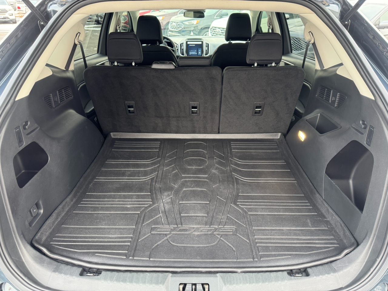 Ford Edge SE AWD 2024