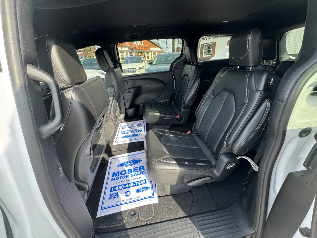 Chrysler Pacifica Select FWD 2025