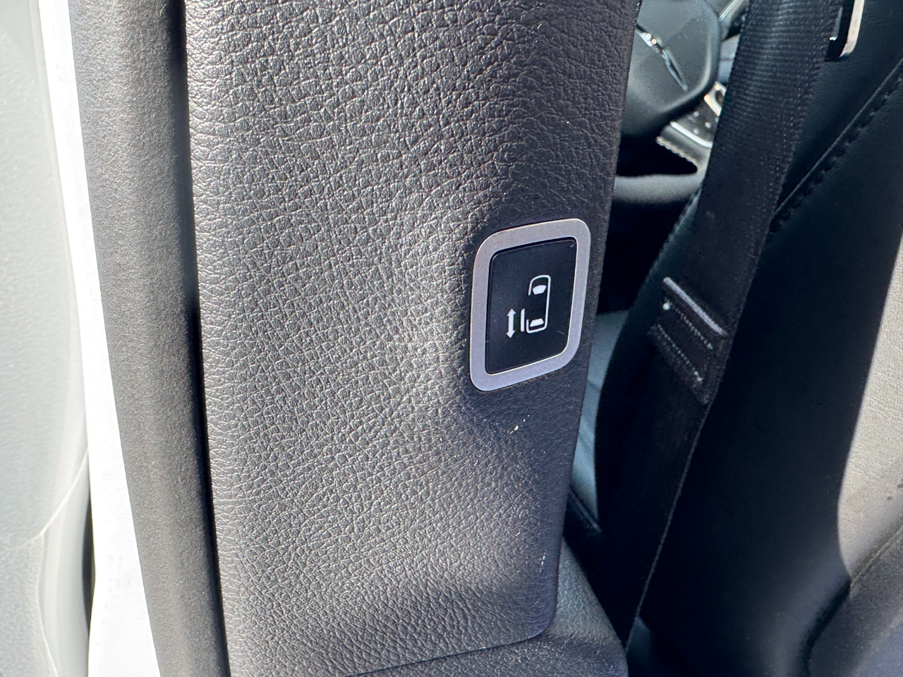 Chrysler Pacifica Select FWD 2025