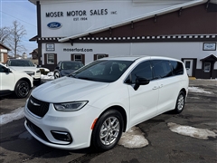 2025 Chrysler Pacifica 