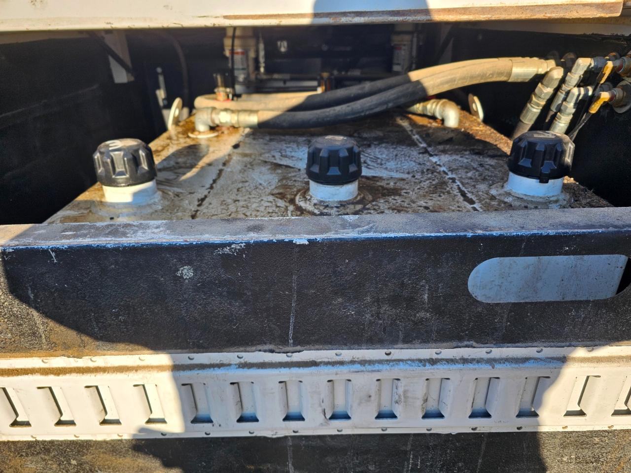 Ford Super Duty F-550 DRW XL 4WD Reg Cab 145" WB 60" CA 2019