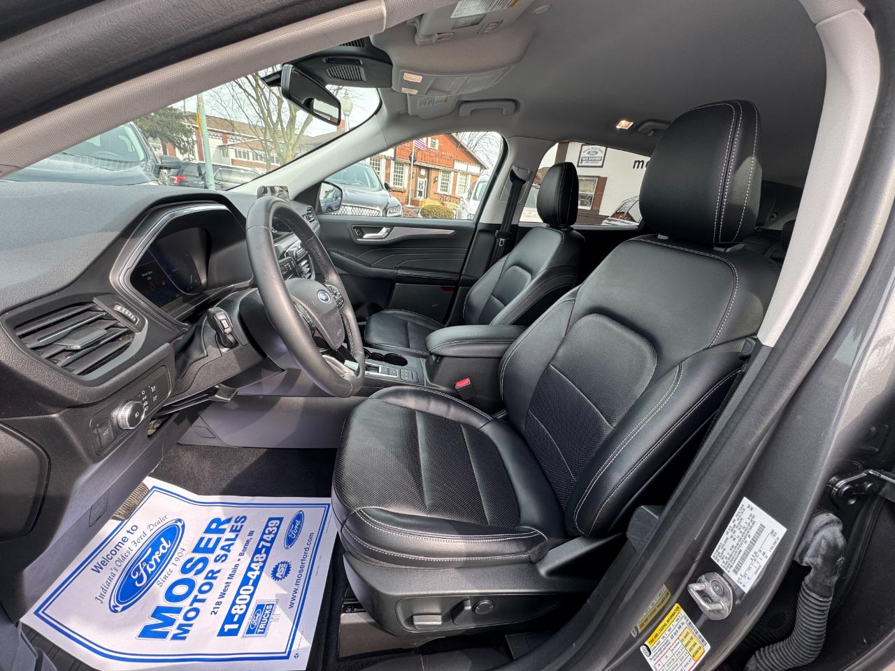 Ford Escape Titanium AWD 2022