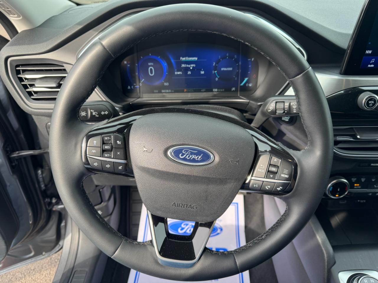 Ford Escape Titanium AWD 2022