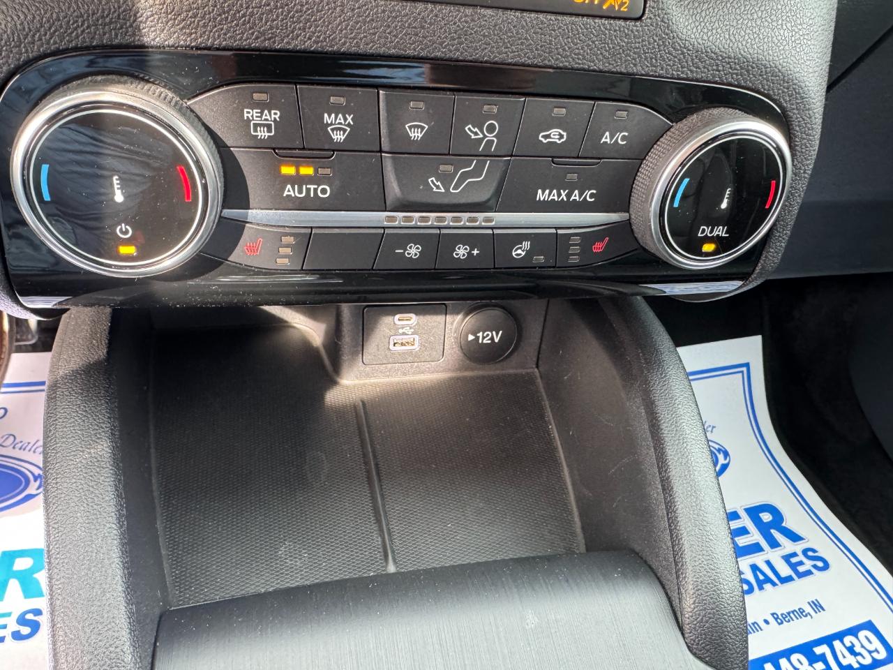 Ford Escape Titanium AWD 2022