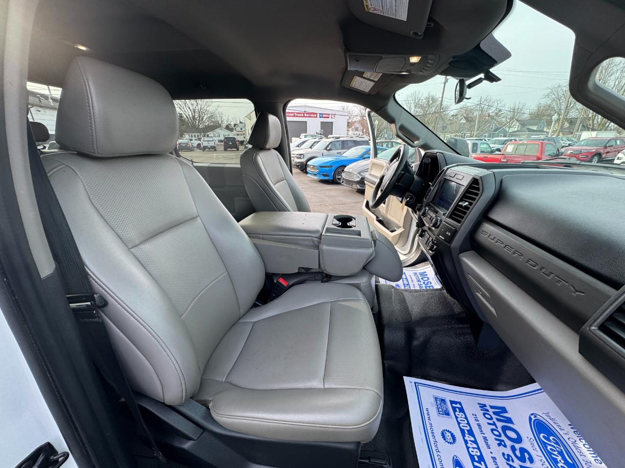 Ford Super Duty F-250 SRW XL 4WD Crew Cab 6.75' Box 2021