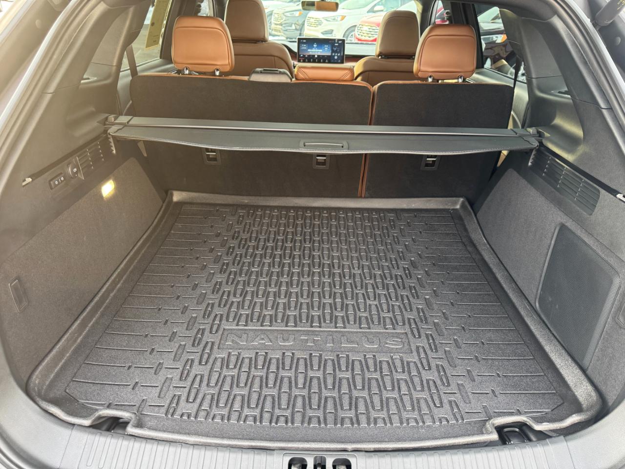 Lincoln Nautilus Reserve AWD 2023