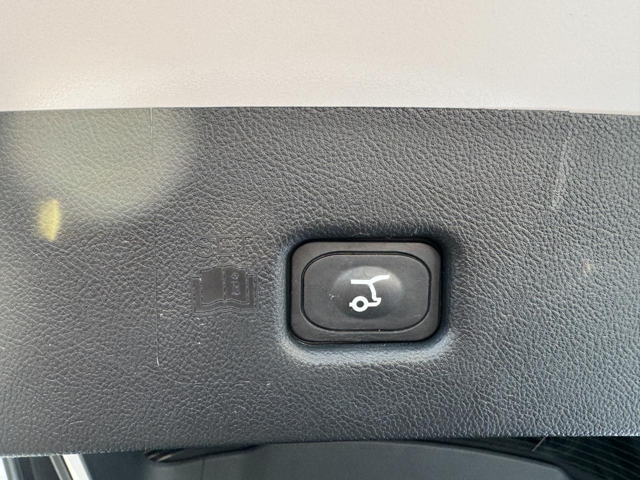 Lincoln Nautilus Reserve AWD 2023