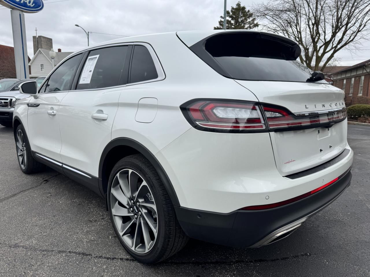 Lincoln Nautilus Reserve AWD 2023