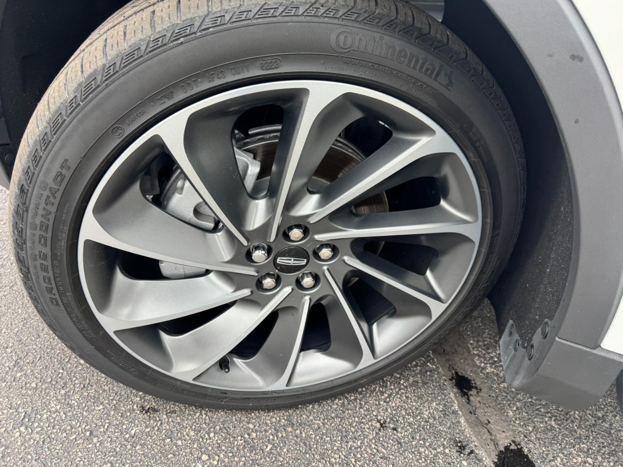 Lincoln Nautilus Reserve AWD 2023