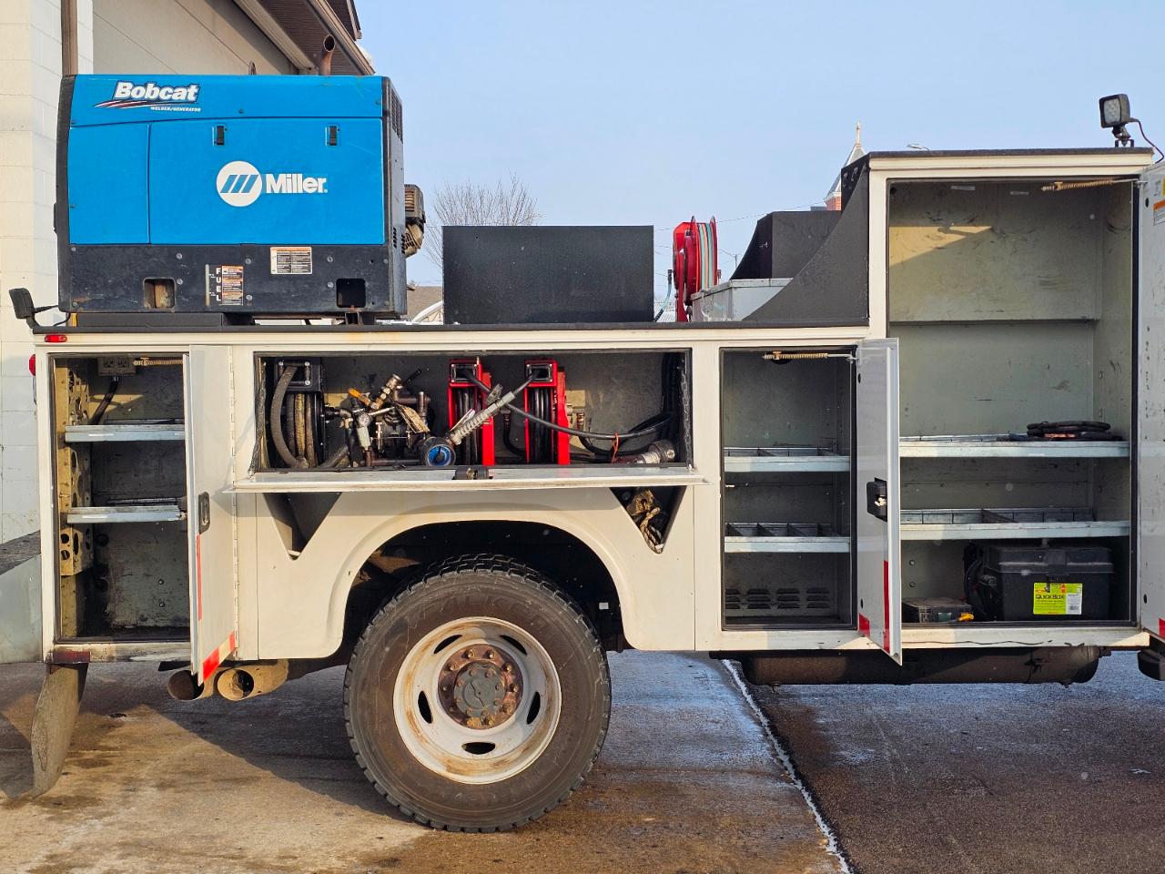 Ford Super Duty F-550 DRW  2017