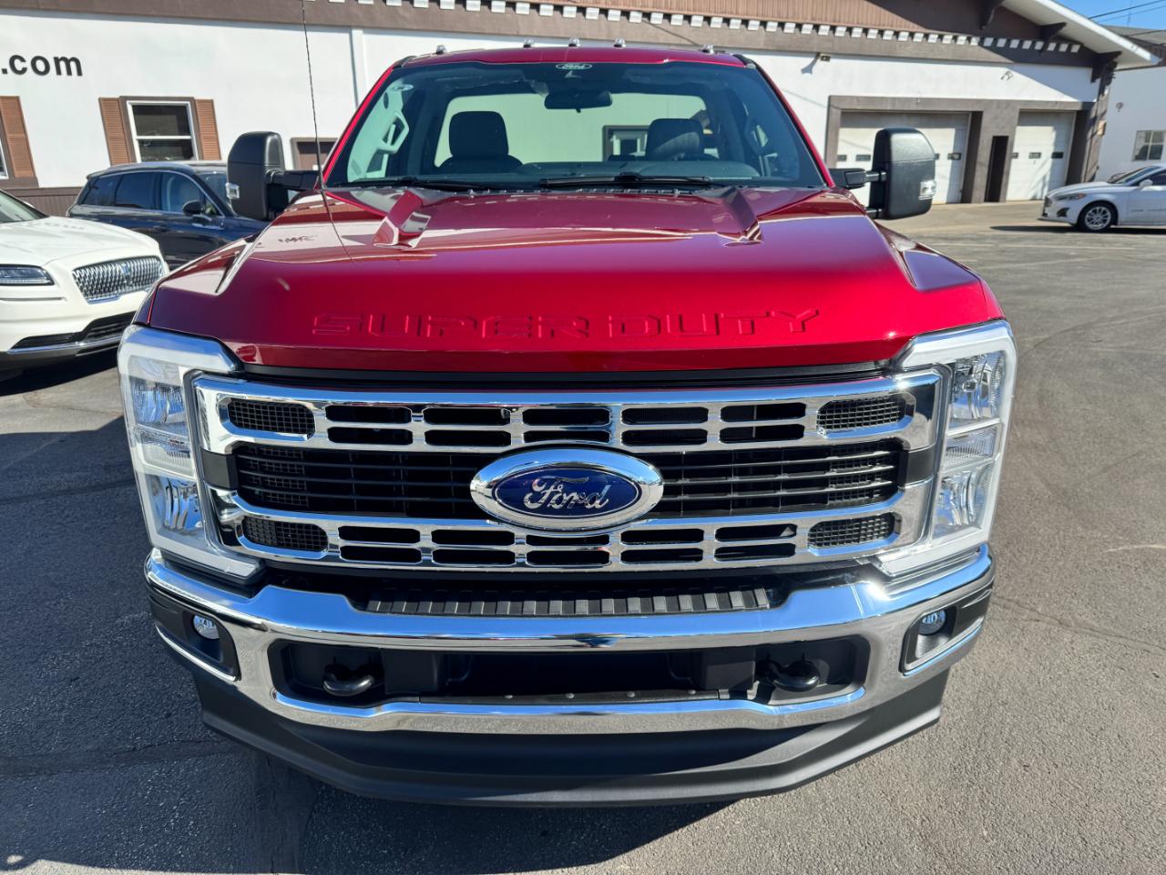 Ford Super Duty F-250 SRW XLT 4WD Reg Cab 8' Box 2026