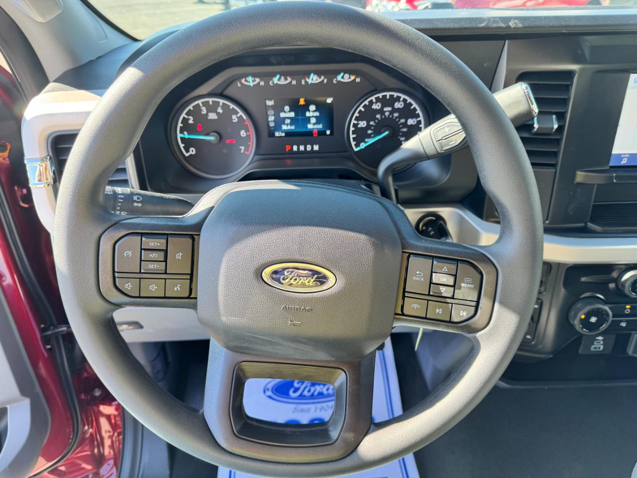 Ford Super Duty F-250 SRW XLT 4WD Reg Cab 8' Box 2026