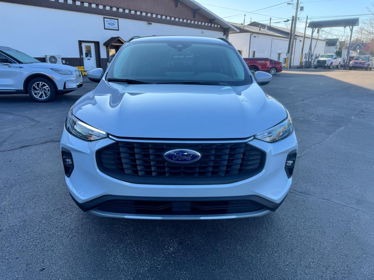 Ford Escape PHEV FWD 2025