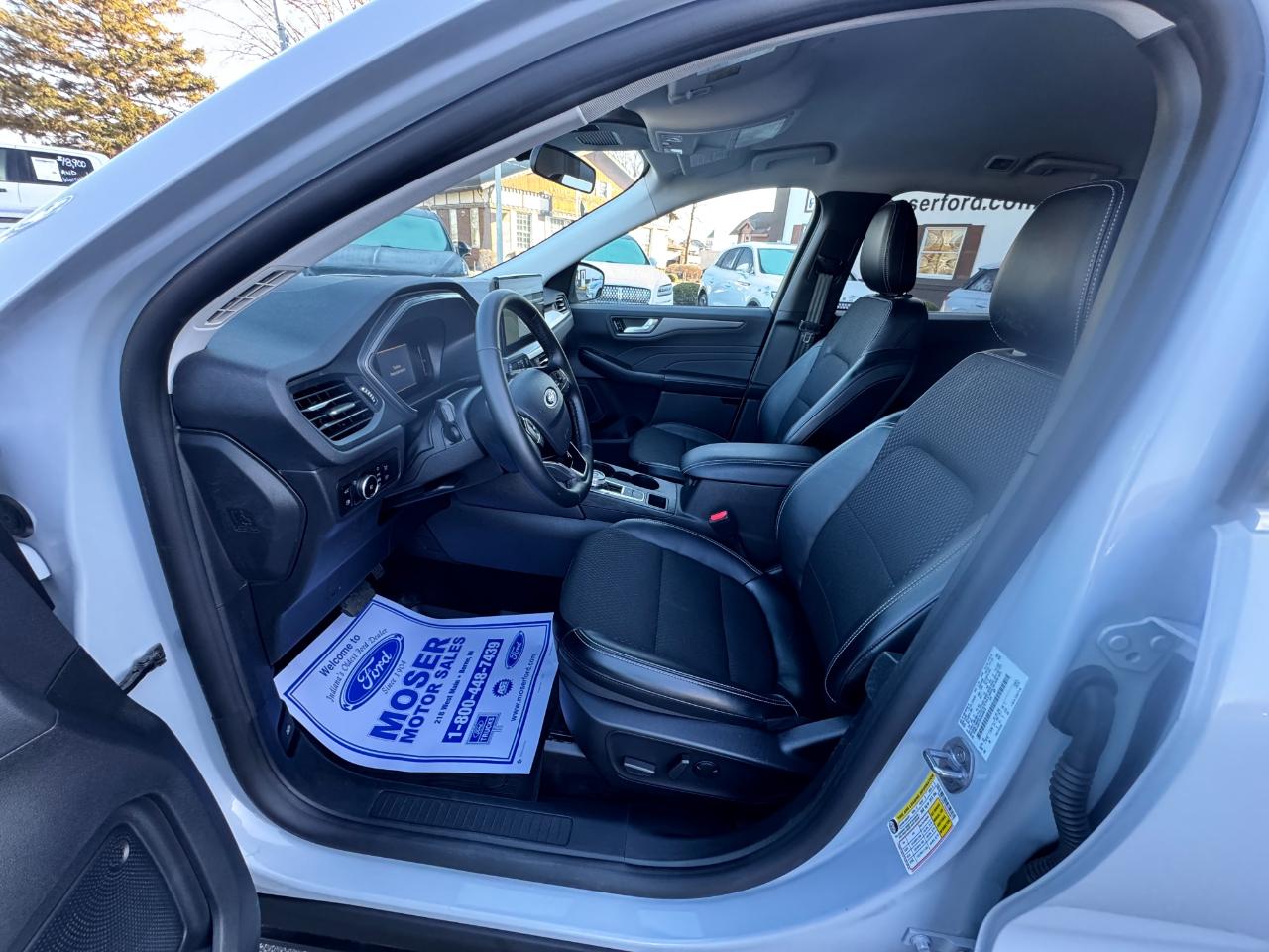 Ford Escape PHEV FWD 2025